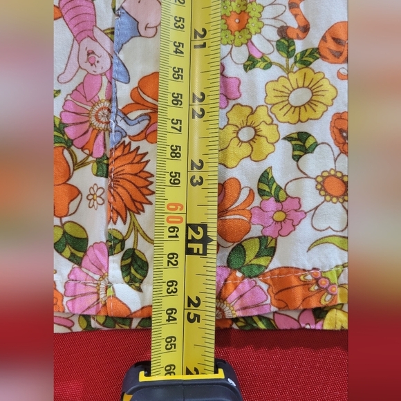 Disney Winnie The Pooh Floral Print Button Down Shirt Size S/M - Picture 6 of 7